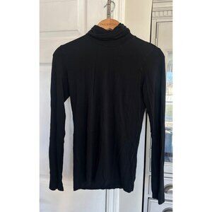 Majestic Filatures Womens 3 Deluxe Superwashed Soft Touch Black Turtleneck